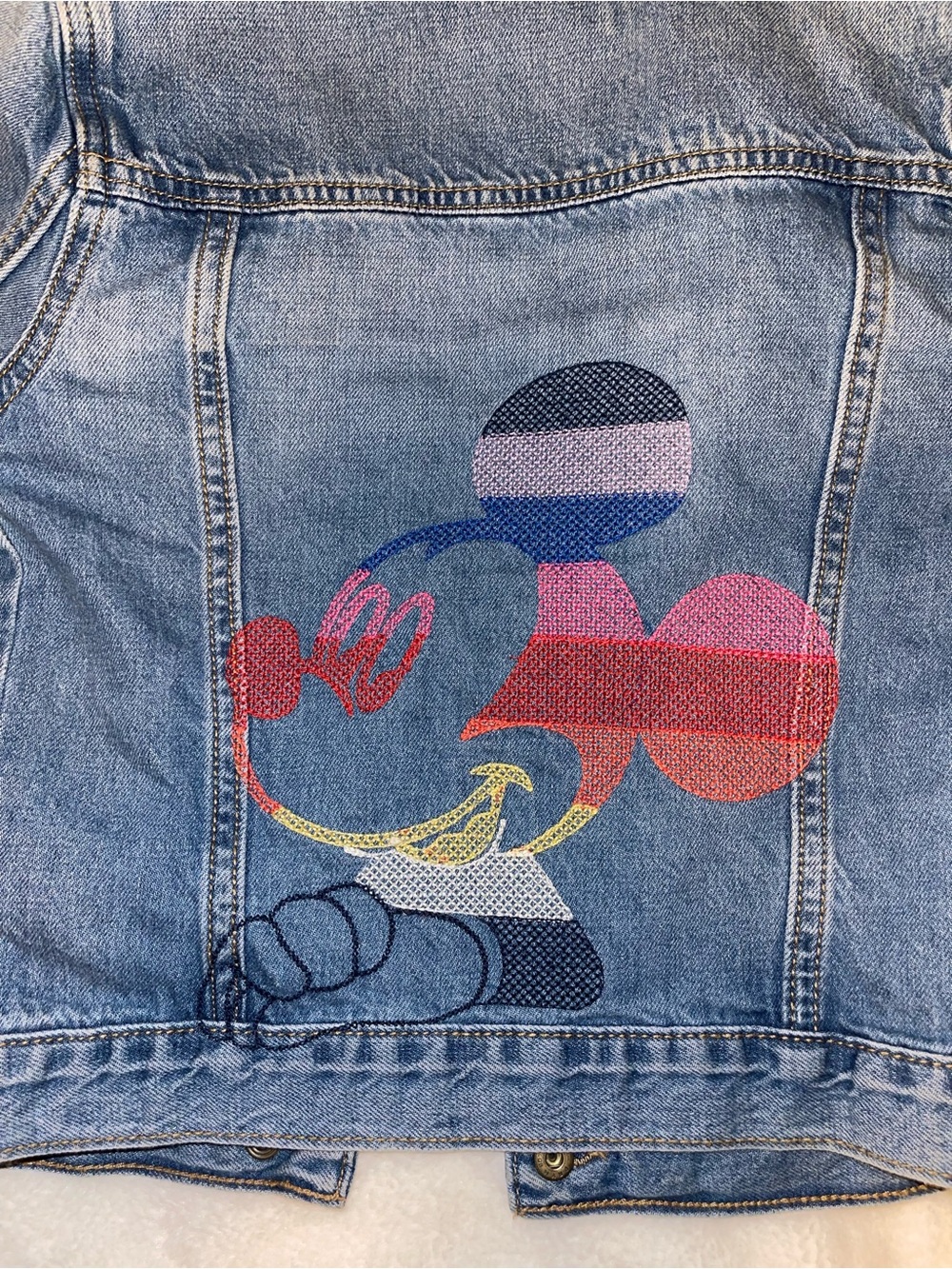 GAP Kids DISNEY Blue Denim Jacket with Multicolor Mickey Embroidery size 10-11